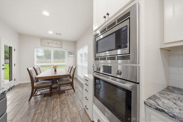 23868 E 95th Street S, Broken Arrow, OK 74014