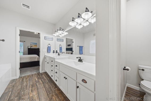 23868 E 95th Street S, Broken Arrow, OK 74014