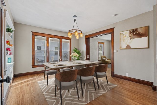 309 W 6th Street, Vinton, IA 52349