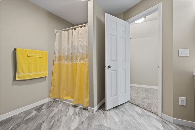 309 W 6th Street, Vinton, IA 52349