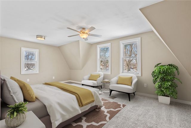 309 W 6th Street, Vinton, IA 52349