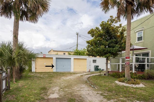 4 CLARENDON COURT, Daytona Beach, FL 32118