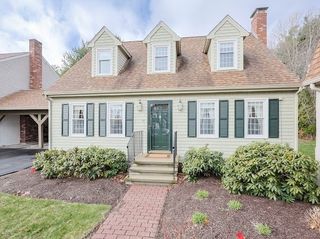 35 Camelot Ct 35, Stoughton, MA 02072