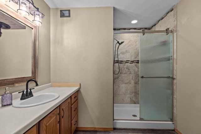 1218 CHELSEA COURT, Menasha, WI 54952