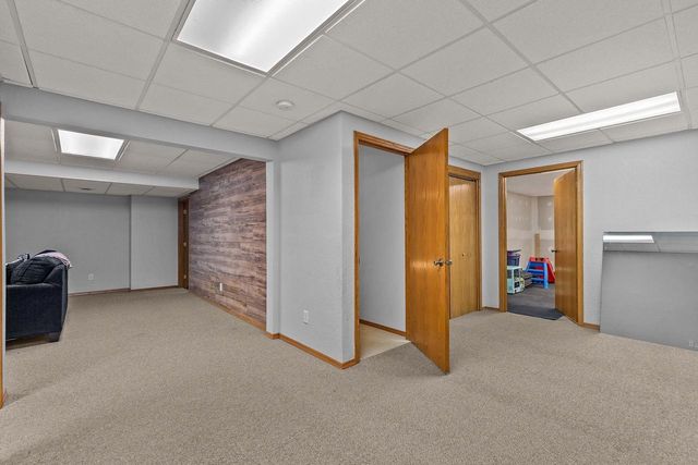 1218 CHELSEA COURT, Menasha, WI 54952