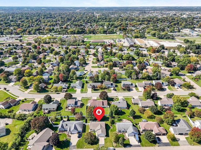 1218 CHELSEA COURT, Menasha, WI 54952