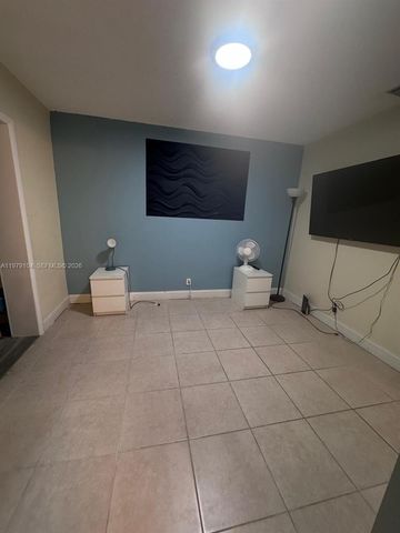 2370 NW 122nd drive, Coral Springs, FL 33065