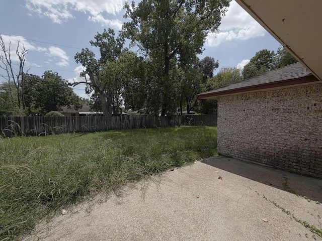 4614 27th Street, Dickinson, TX 77539