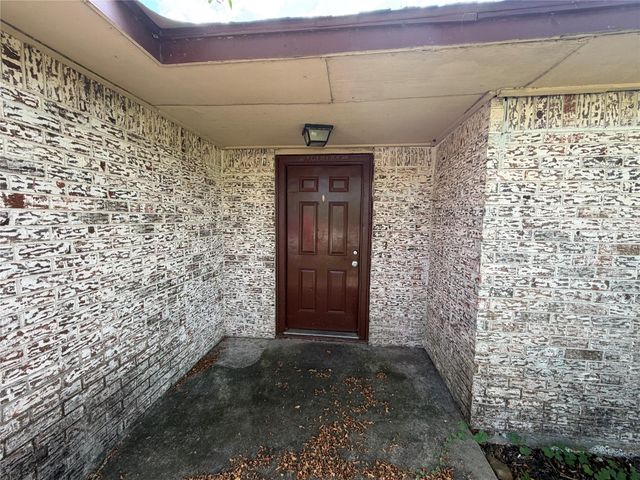 4614 27th Street, Dickinson, TX 77539