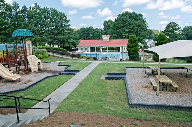 18 Creek Branch Court, Acworth, GA 30101