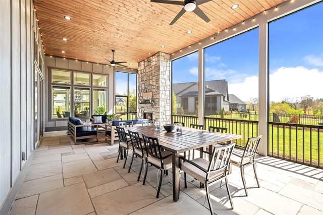 480 Daniel Circle Drive, Mills River, NC 28759