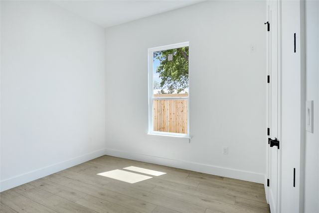 3629 Vancouver, Fort Worth, TX 76119