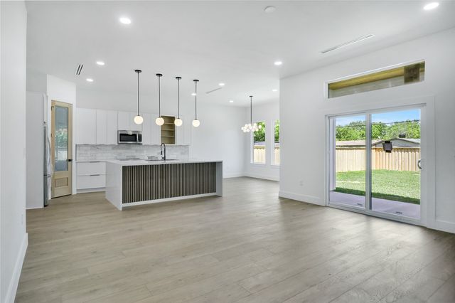 3629 Vancouver, Fort Worth, TX 76119