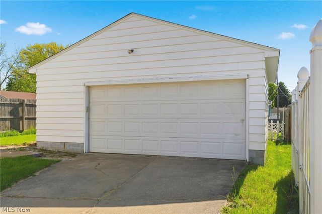 643 Stevenson Avenue, Akron, OH 44312