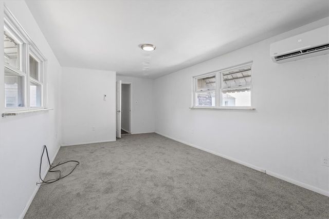 339 Taylor St, Bloomfield, PA 15224