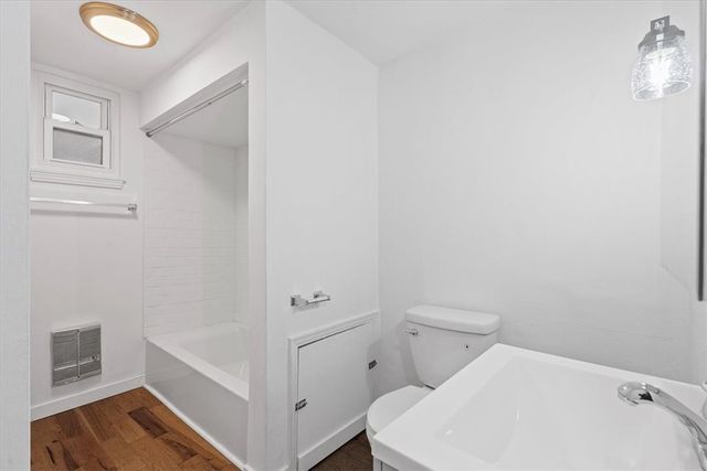 339 Taylor St, Bloomfield, PA 15224