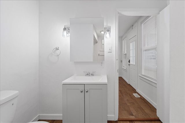 339 Taylor St, Bloomfield, PA 15224