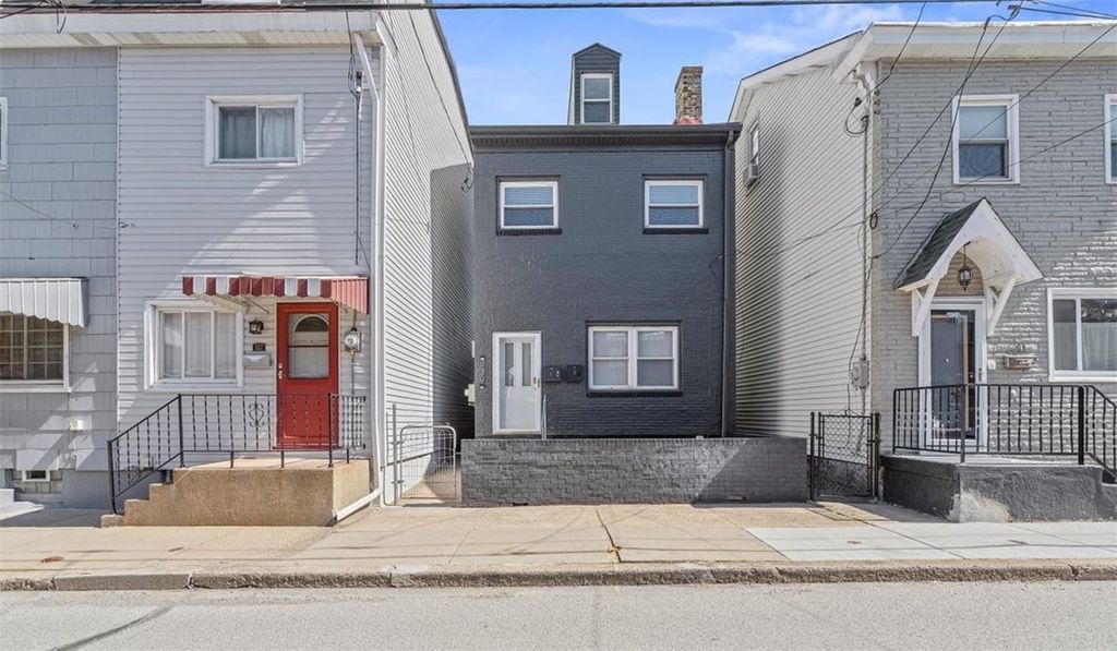 339 Taylor St, Bloomfield, PA 15224