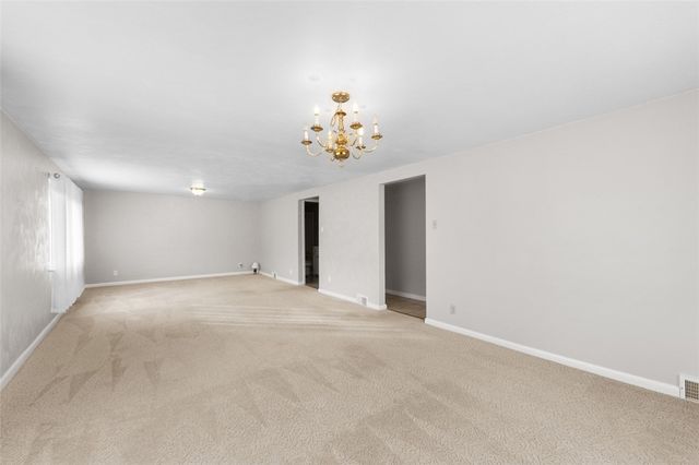 4930 Ashbaugh Rd, Murrysville, PA 15668