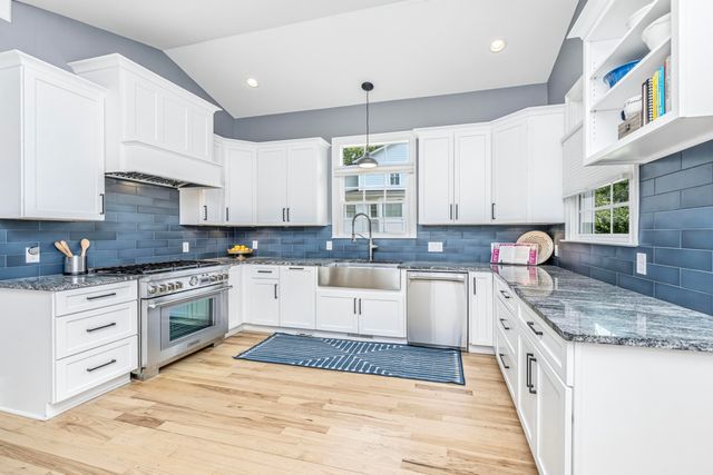 1693 Sewee Fort Road, Mount Pleasant, SC 29466