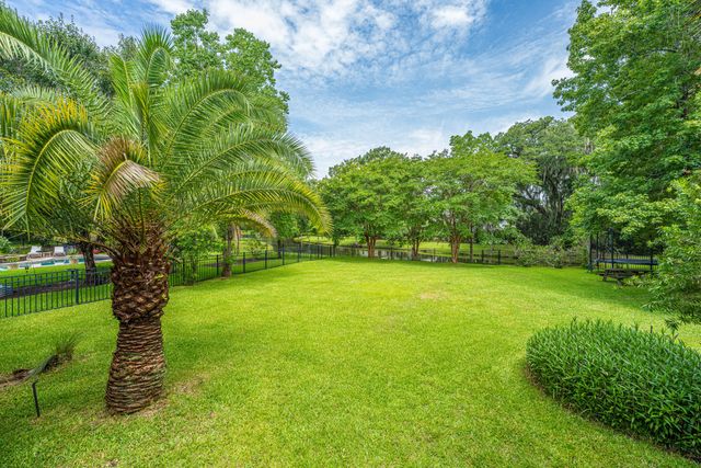 1693 Sewee Fort Road, Mount Pleasant, SC 29466