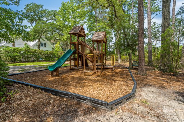 1693 Sewee Fort Road, Mount Pleasant, SC 29466