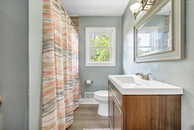 795 Longview DR, Bassett, VA 24055