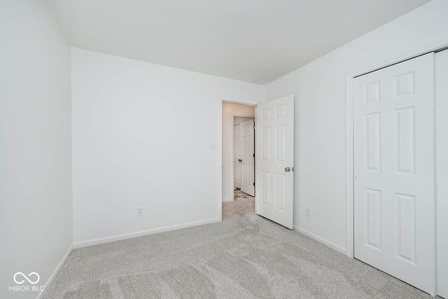 575 Lockerbie Circle S, Indianapolis, IN 46202