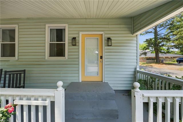 9415 Atlans ST, Norfolk, VA 23503