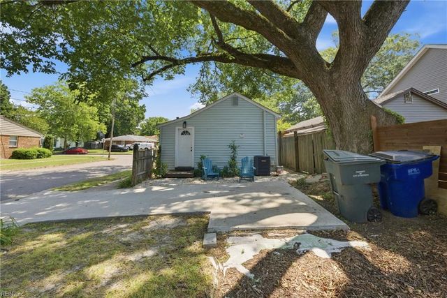 9415 Atlans ST, Norfolk, VA 23503