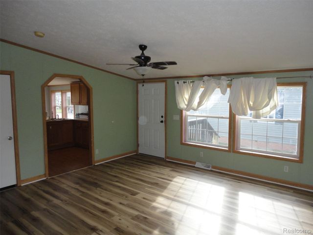 3913 Benjamin Way, Raisinville Township, MI 48161