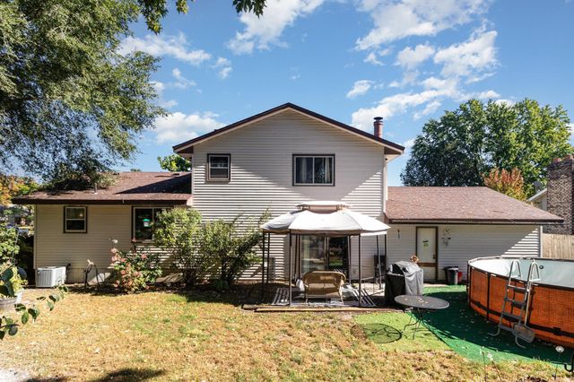 13084 Baltimore Street NE, Blaine, MN 55449