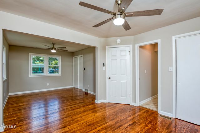 19427 Mercedes Drive, Abingdon, VA 24210