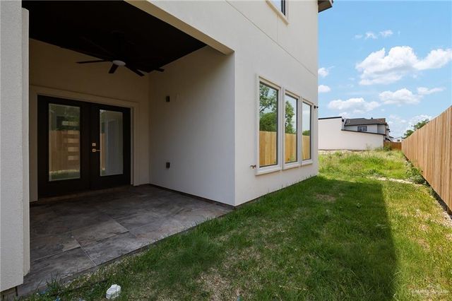 2705 E Solar Drive, Mission, TX 78501