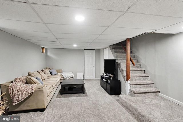 118 CRUM CREEK DR, Woodlyn, PA 19094