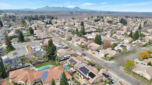 1624 Tres Picos Dr, Yuba City, CA 95993