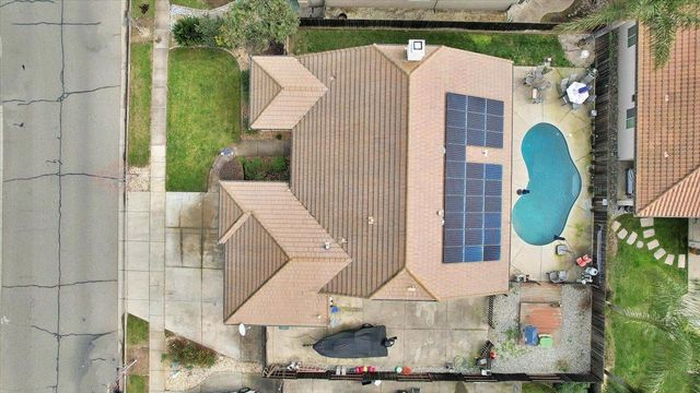 1624 Tres Picos Dr, Yuba City, CA 95993