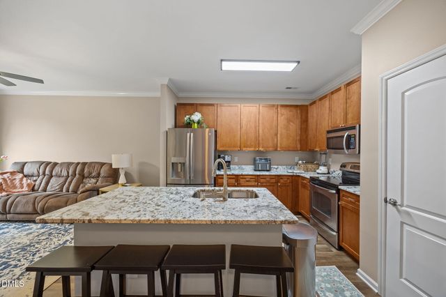 621 Oakfield Trail, Mebane, NC 27302