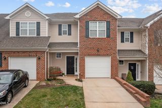 621 Oakfield Trail, Mebane, NC 27302