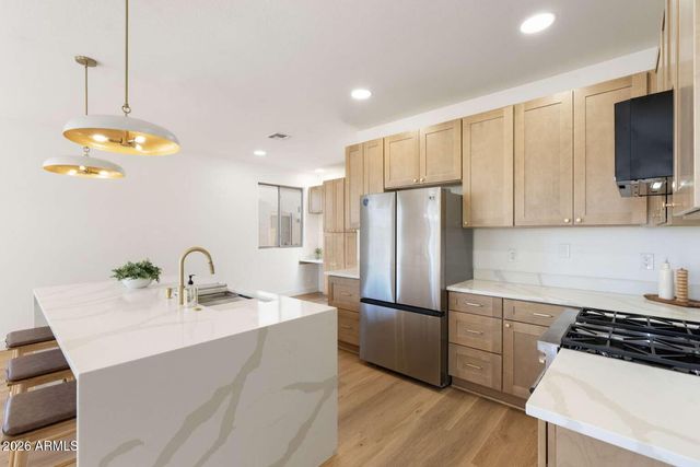 9705 E VILLA PARK Street, Sun Lakes, AZ 85248