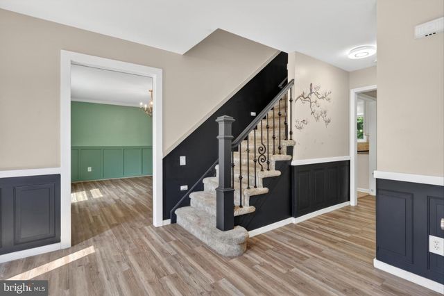 7 DEER TRACK LN, Newark, DE 19711