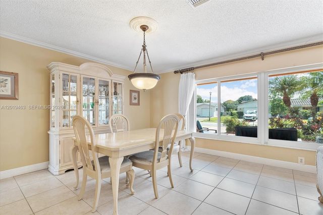 1730 NW 108th Ave, Pembroke Pines, FL 33026