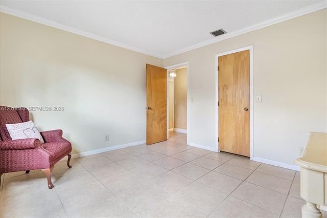 1730 NW 108th Ave, Pembroke Pines, FL 33026