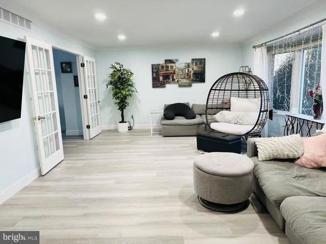 1913 BIRCHWOOD PARK DR N, Cherry Hill, NJ 08003