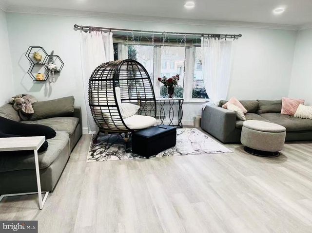 1913 BIRCHWOOD PARK DR N, Cherry Hill, NJ 08003