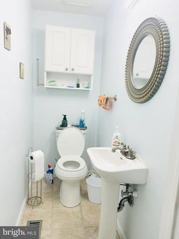 1913 BIRCHWOOD PARK DR N, Cherry Hill, NJ 08003