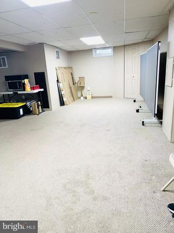 1913 BIRCHWOOD PARK DR N, Cherry Hill, NJ 08003