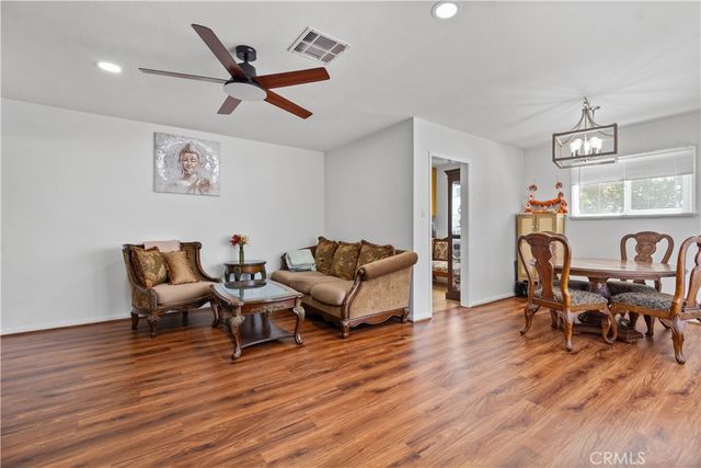 4503 Darien, Torrance, CA 90503