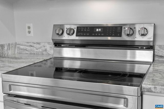 32 BROUGHAM RD, Palmyra, VA 22963