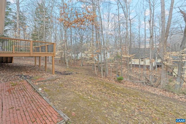 32 BROUGHAM RD, Palmyra, VA 22963